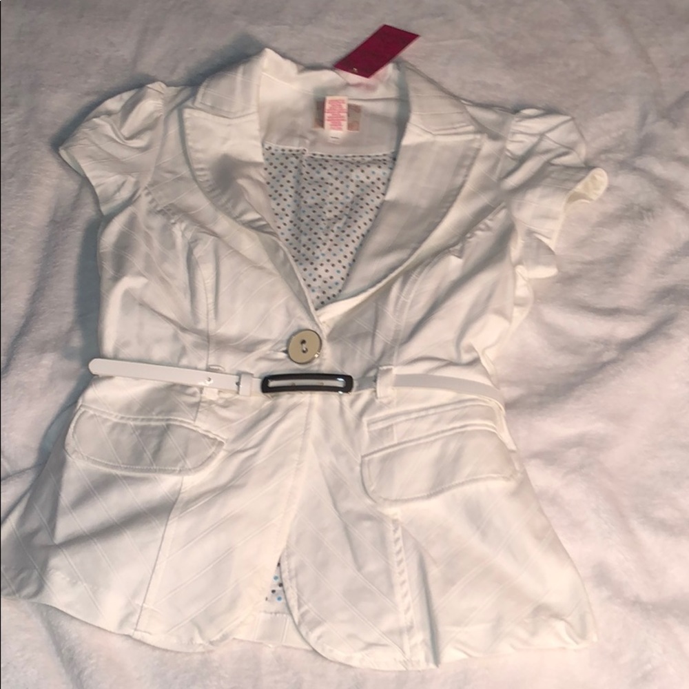 White single button top